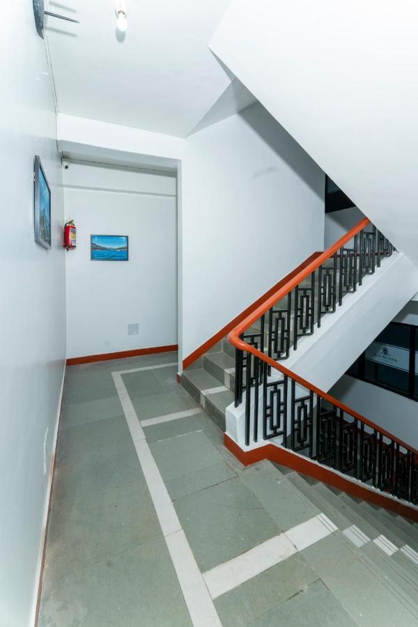 Hotel Green Field Satara Ngoại thất bức ảnh