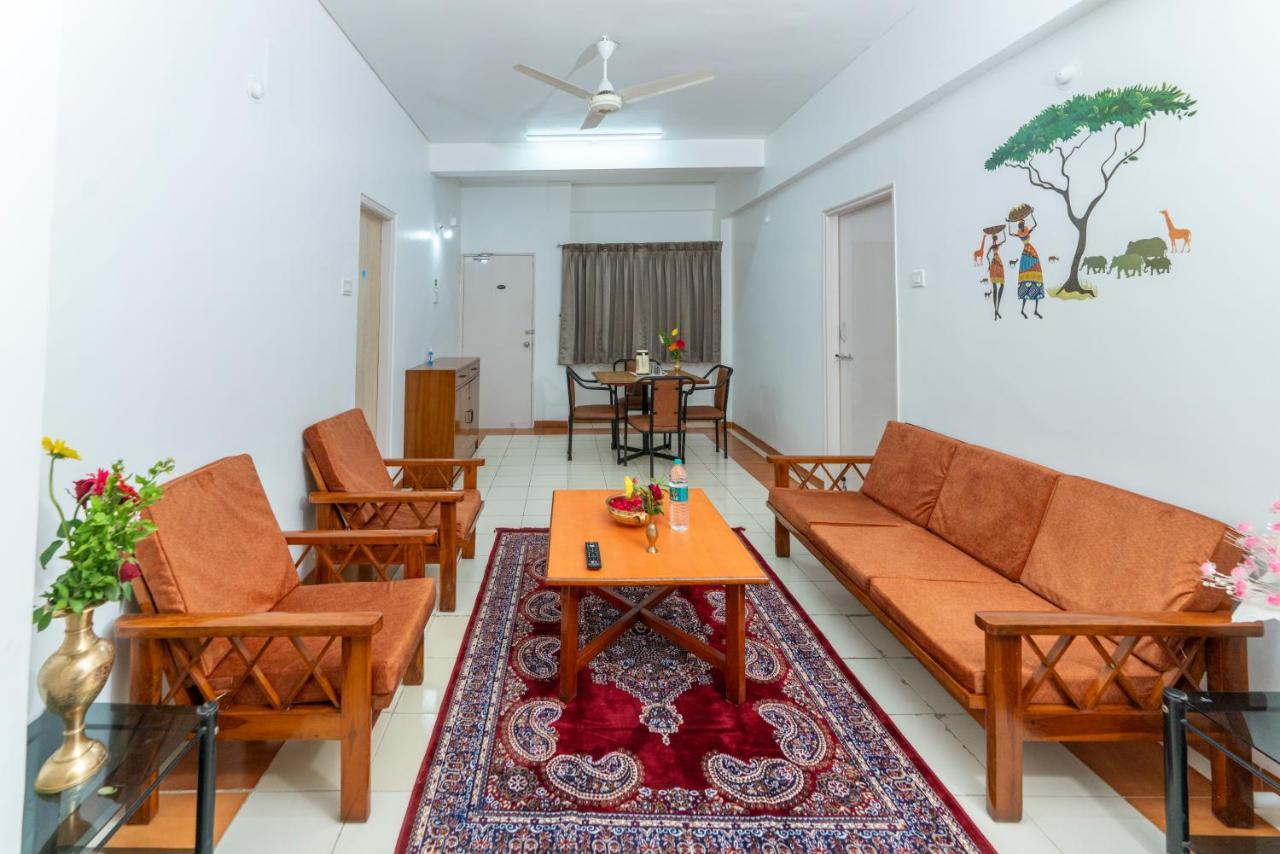 Hotel Green Field Satara Ngoại thất bức ảnh