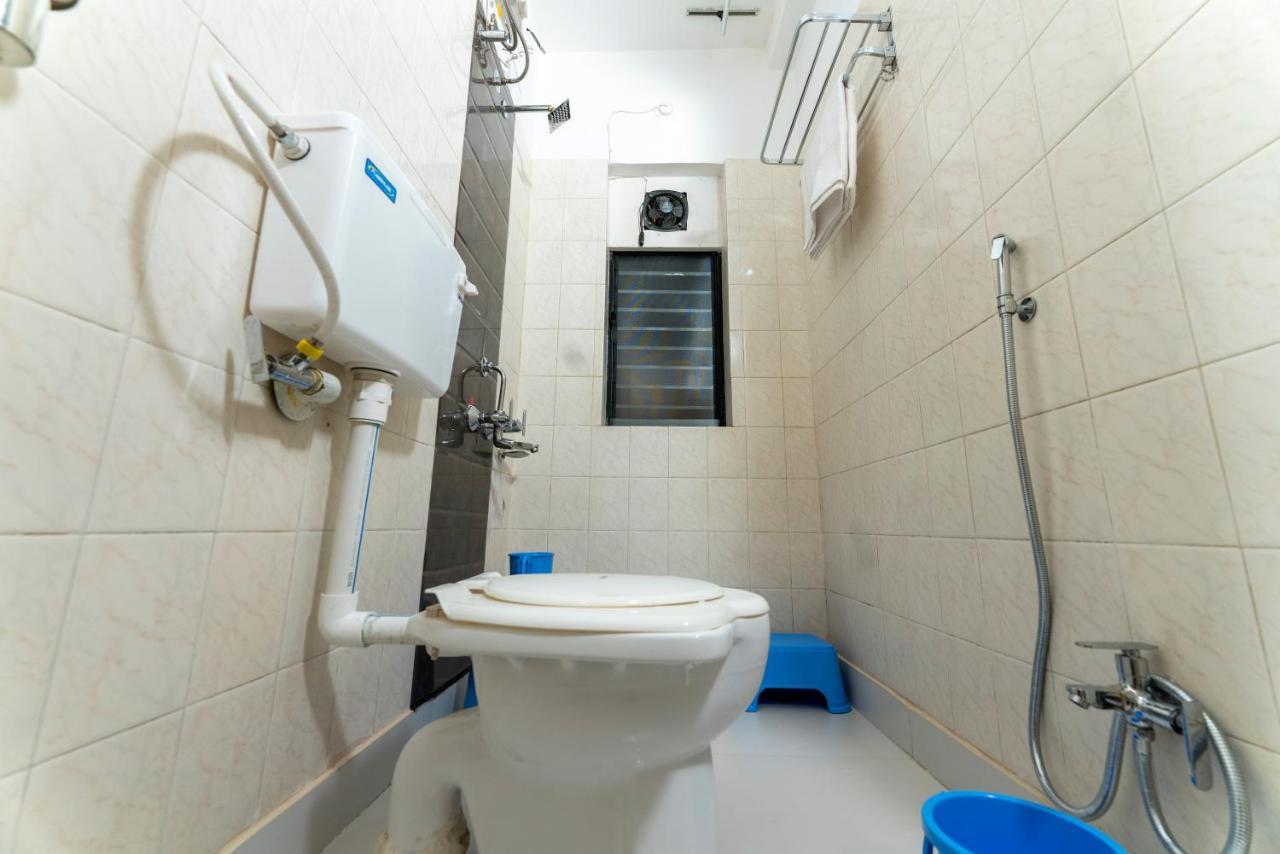 Hotel Green Field Satara Ngoại thất bức ảnh